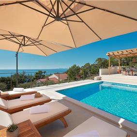 3 bedroom villa with pool and sea views Hvar island sleeps 6